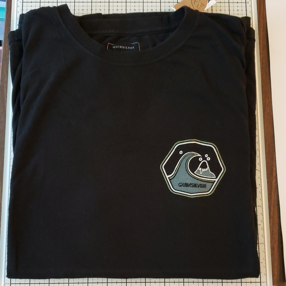 Quiksilver Black Short Sleeve Tee XL